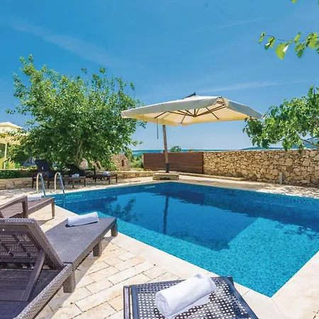 Holiday home Gorgeous Home In Gorica With Kitchen *