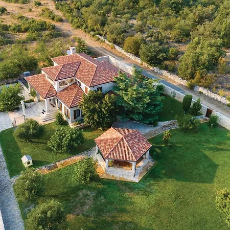 Gorgeous Home In Gorica With Kitchen Holiday home *