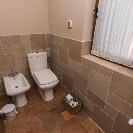 Gorgeous Home In Gorica With Kitchen *