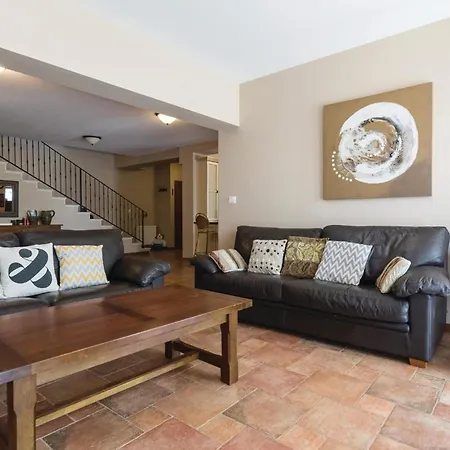Gorgeous Home In Gorica With Kitchen Ferienhaus Gorica (Zadar)