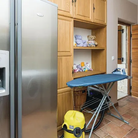 Gorgeous Home In Gorica With Kitchen Gorica (Zadar)