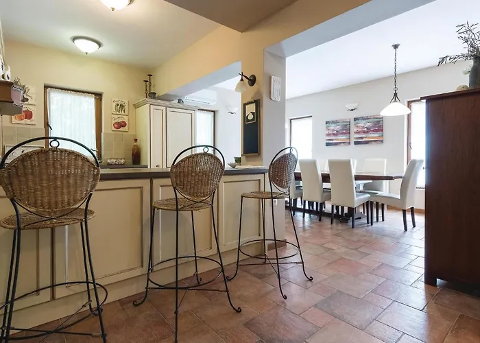 Gorgeous In With Kitchen Gorica (Zadar)